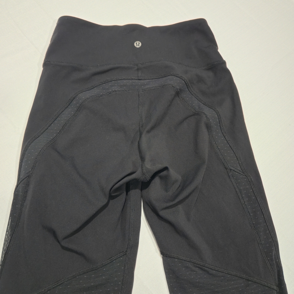 Lululemon Revitalize Black Crop Leggings Womens Size 6 - Picture 14 of 14